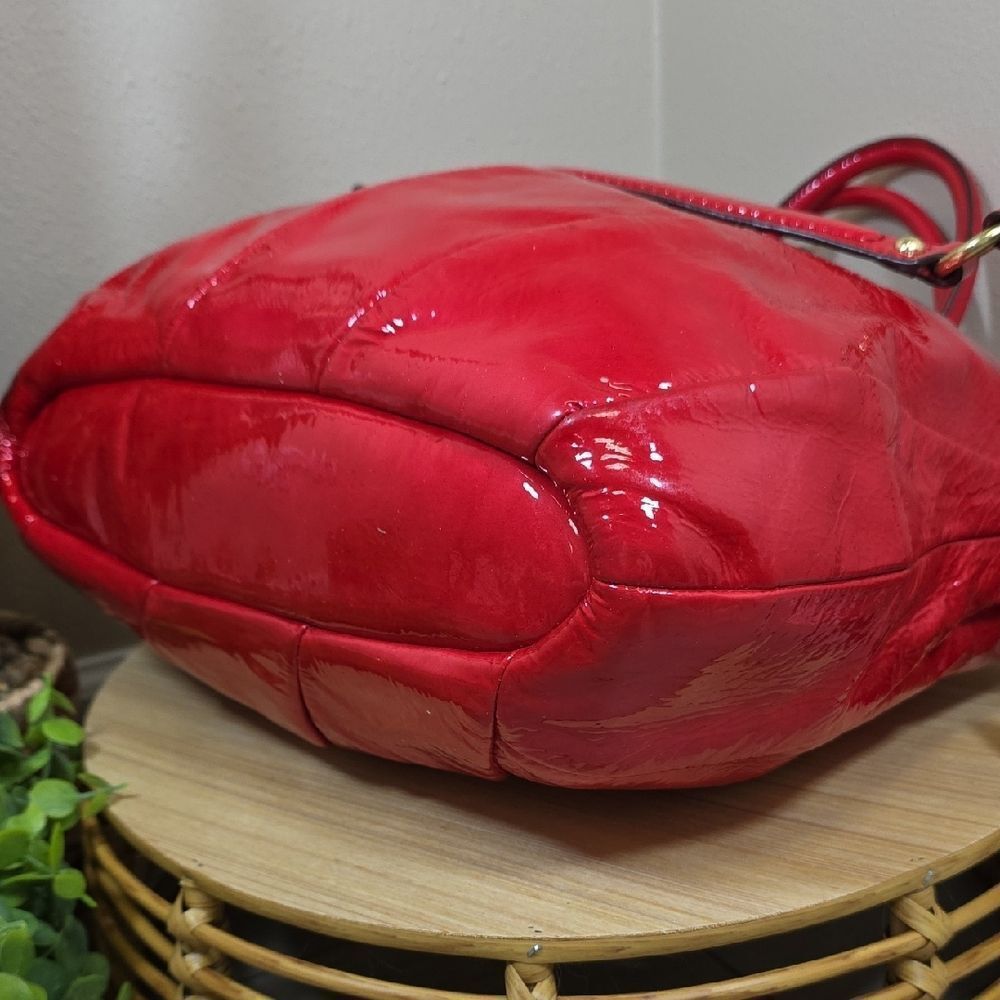 Coach Madison Diagonal Pleated Patent Leather Tote - Picture 6 of 13